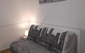 Joli Studio Vue Port Et Mer Carnon Plage